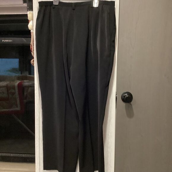 NWOT Sag Harbor Brand Women’s Size 16 Black Dress Slacks - Picture 6 of 11